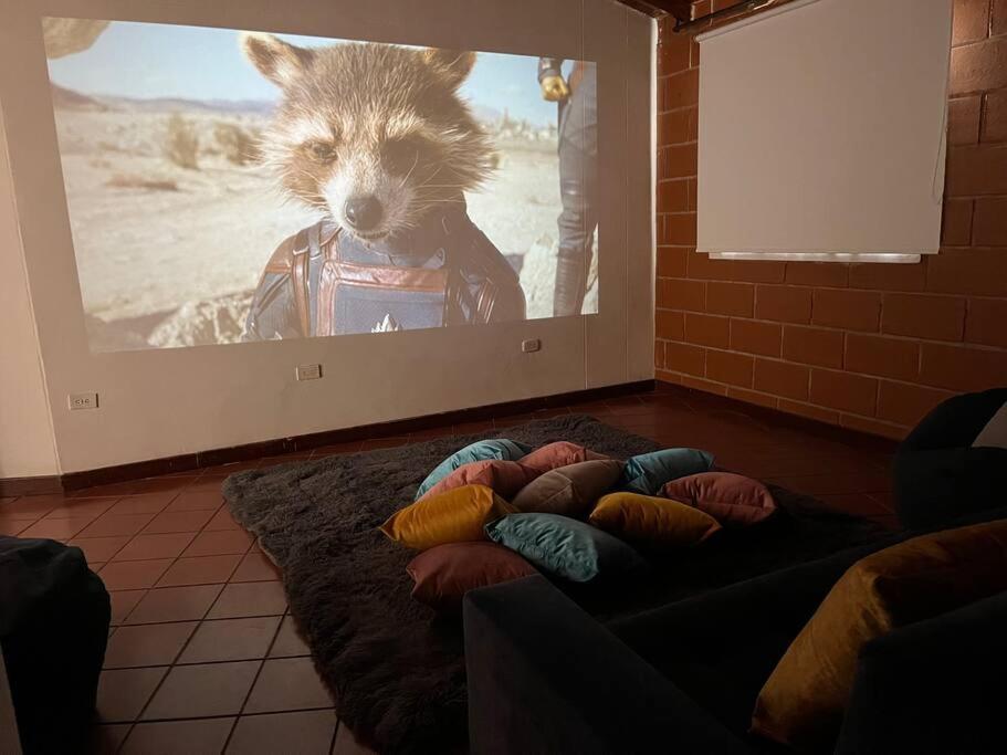 Kyra Sol Cinehome El Carmen Cerca Al Centro *